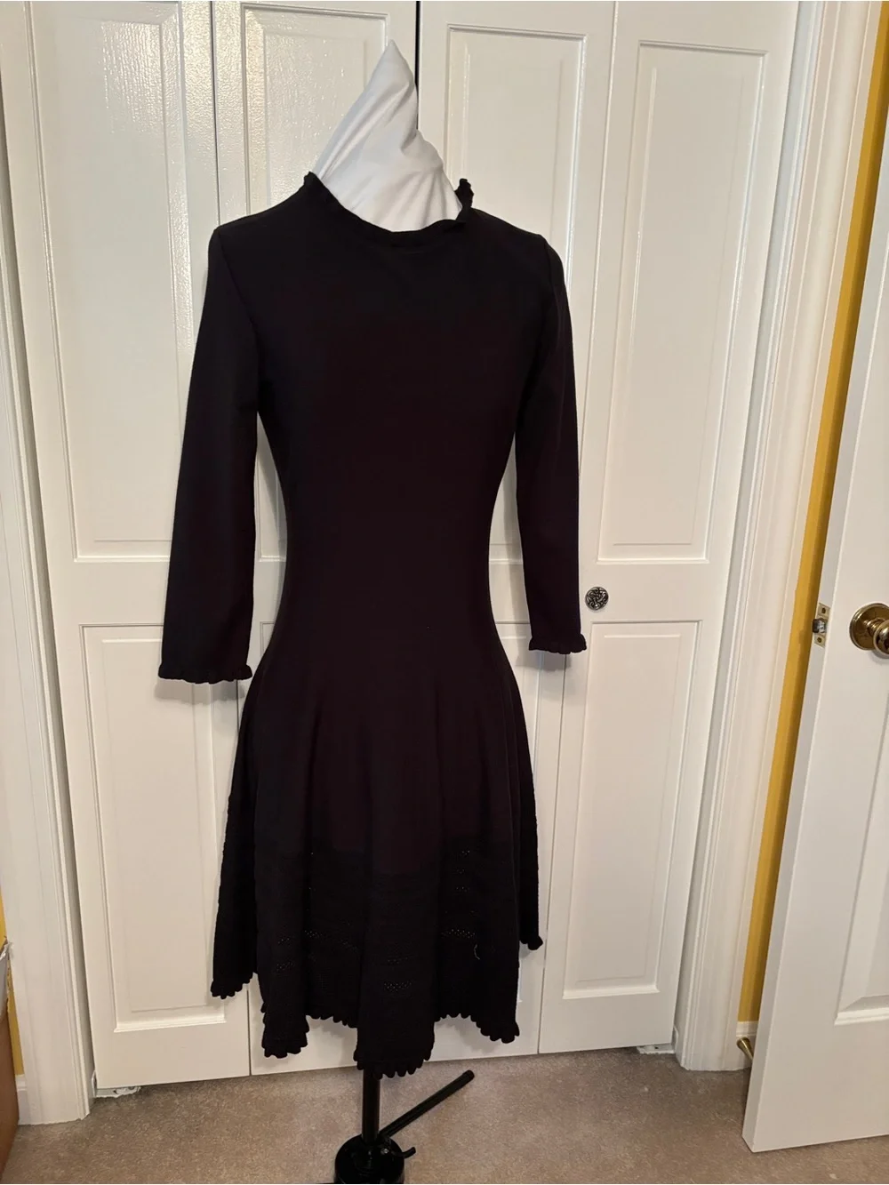 kate spade Black Long-Sleeve Fit-and-Flare Knit Dress Size M